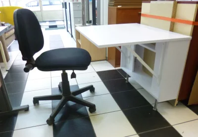 Schrank-Container für Laptop, aufklappbar, platzsparend-2